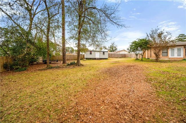 2101 FAIRVIEW Lane, Pineville, LA 71360