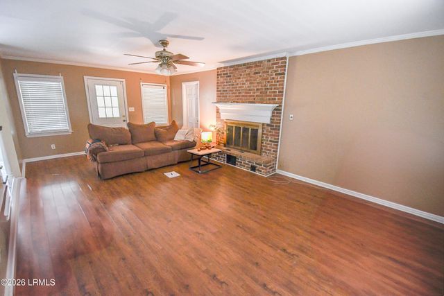 448 N Railroad Avenue, Brunson, SC 29911