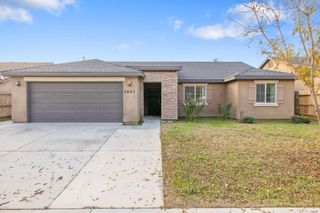 1641 N Virmargo Street, Visalia, CA 93292