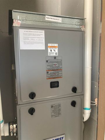 40 School Street, Canaan, NH 03741