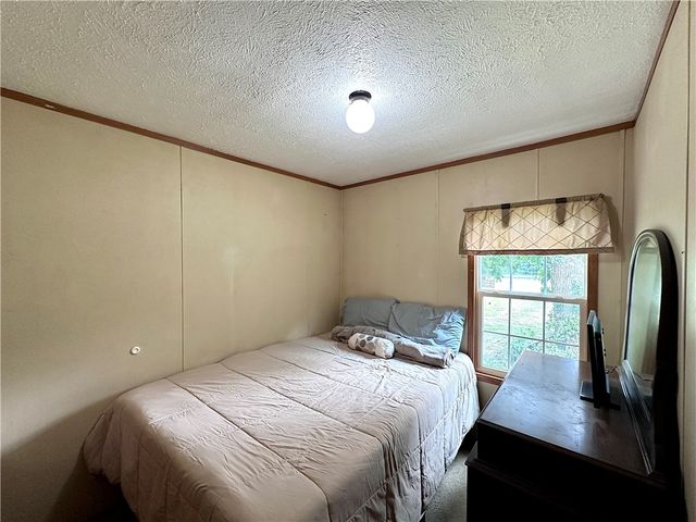 1761 Old Youngstown Rd, Union Twp, PA 16116