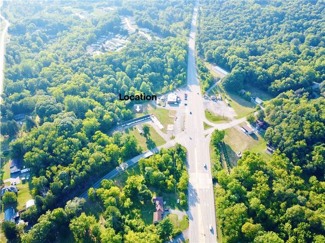 1761 Old Youngstown Rd, Union Twp, PA 16116