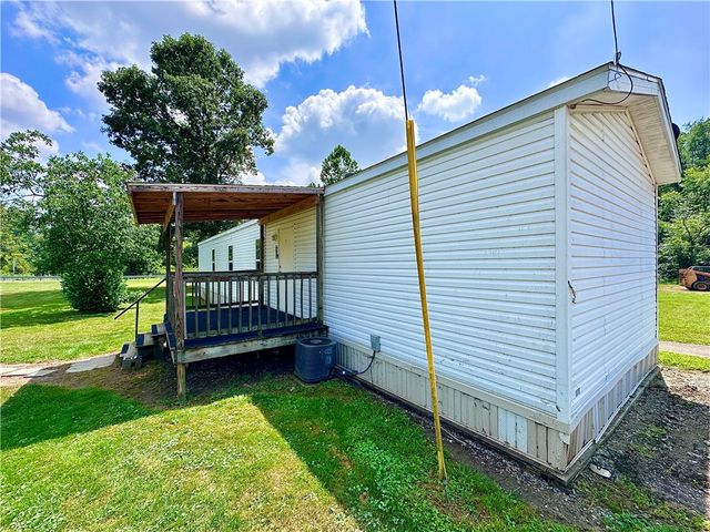 1761 Old Youngstown Rd, Union Twp, PA 16116