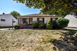 726 Glenhurst Road, Willowick, OH 44095