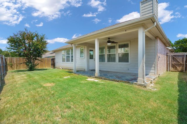 1129 Partridge Drive, Aubrey, TX 76227