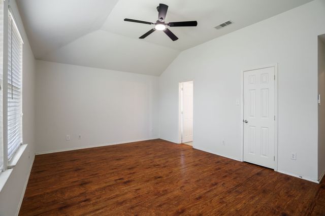 1129 Partridge Drive, Aubrey, TX 76227