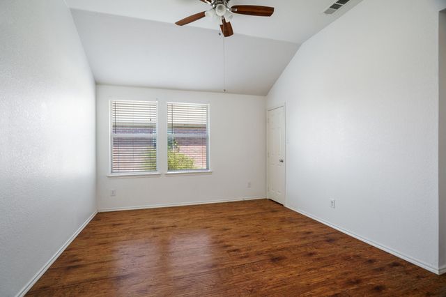 1129 Partridge Drive, Aubrey, TX 76227