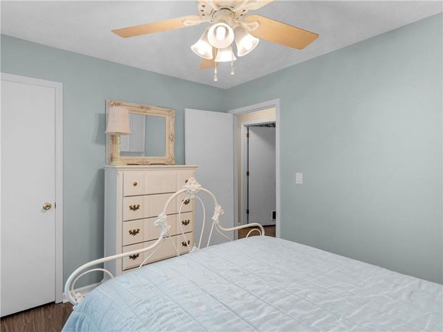 917 Curry Cir, Conyers, GA 30094