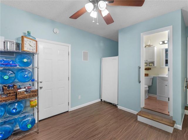 917 Curry Cir, Conyers, GA 30094