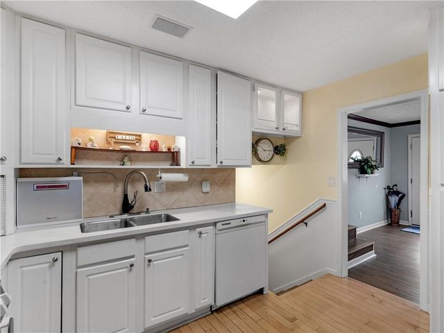 917 Curry Cir, Conyers, GA 30094