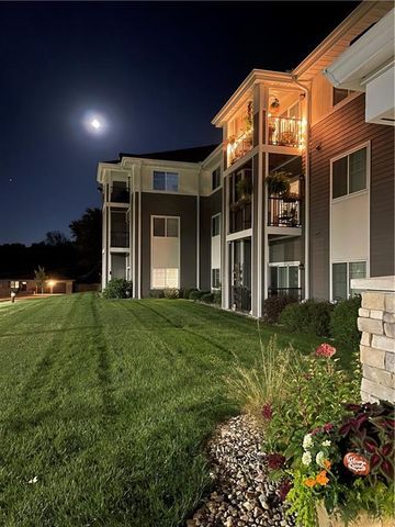 2651 NW Barry Road 218, Kansas City, MO 64154