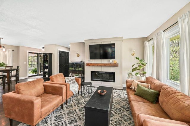 4935 Buena Park ROAD, Waterford, WI 53185