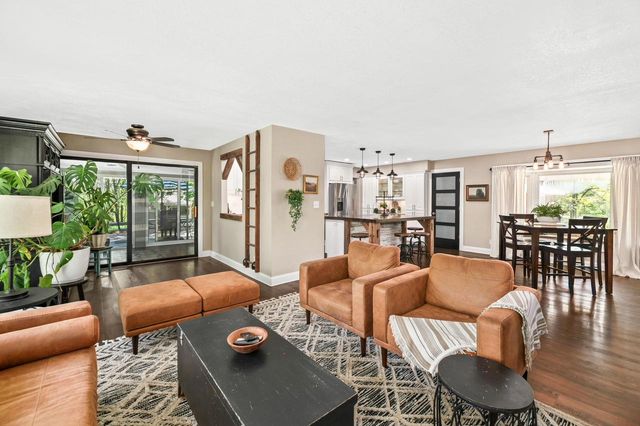 4935 Buena Park ROAD, Waterford, WI 53185