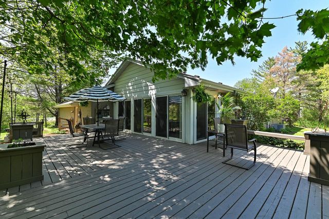 4935 Buena Park ROAD, Waterford, WI 53185