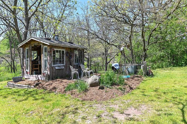 4935 Buena Park ROAD, Waterford, WI 53185