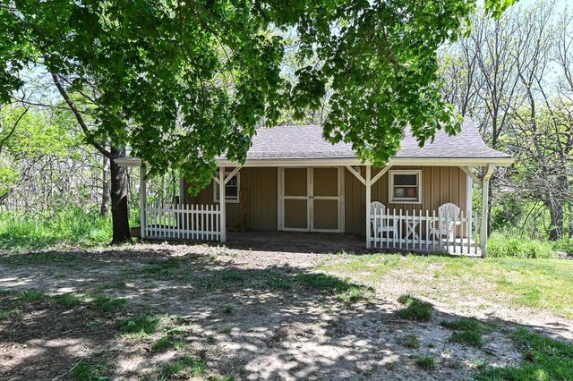 4935 Buena Park ROAD, Waterford, WI 53185