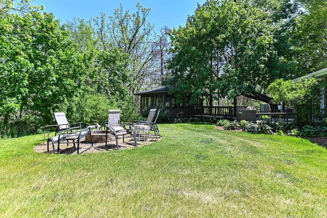 4935 Buena Park ROAD, Waterford, WI 53185