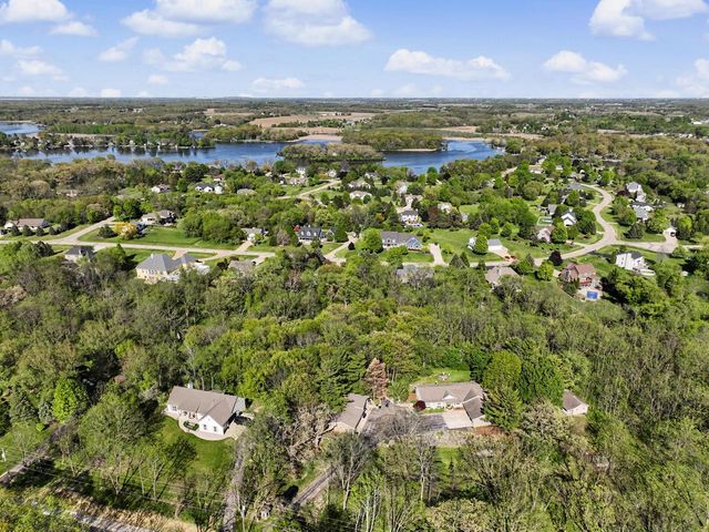 4935 Buena Park ROAD, Waterford, WI 53185