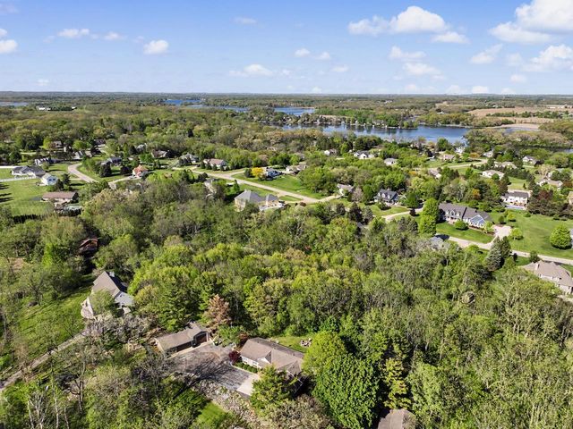 4935 Buena Park ROAD, Waterford, WI 53185
