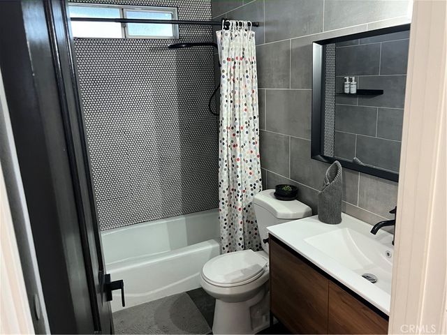 24556 Geneva Drive, Crestline, CA 92325