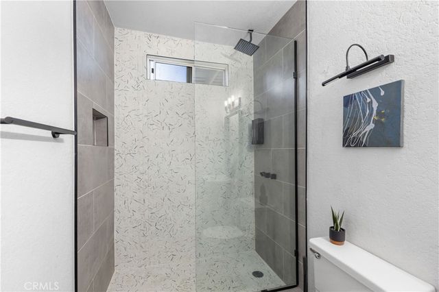 24556 Geneva Drive, Crestline, CA 92325
