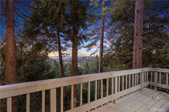 24556 Geneva Drive, Crestline, CA 92325