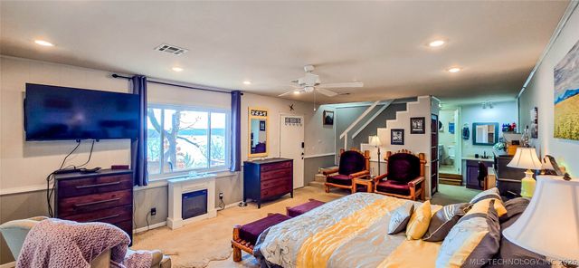 92 Lochview Lane, Canadian, OK 74425