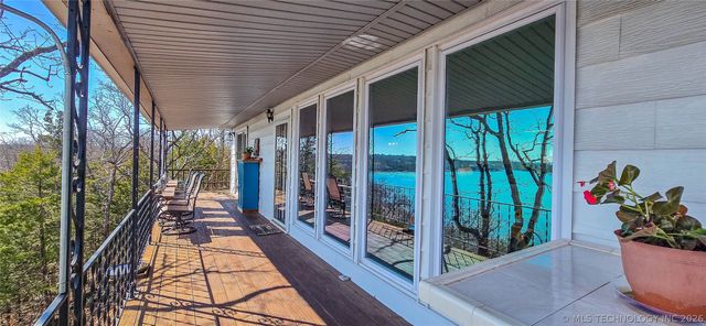 92 Lochview Lane, Canadian, OK 74425