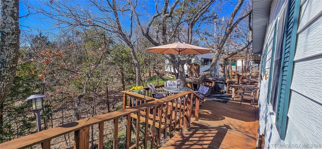 92 Lochview Lane, Canadian, OK 74425