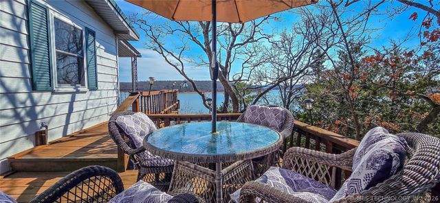 92 Lochview Lane, Canadian, OK 74425