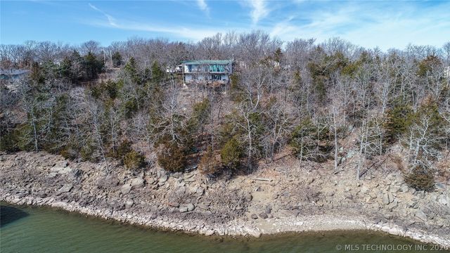 92 Lochview Lane, Canadian, OK 74425