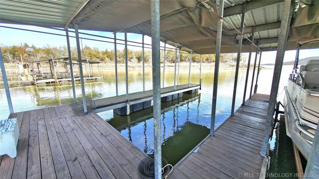 92 Lochview Lane, Canadian, OK 74425