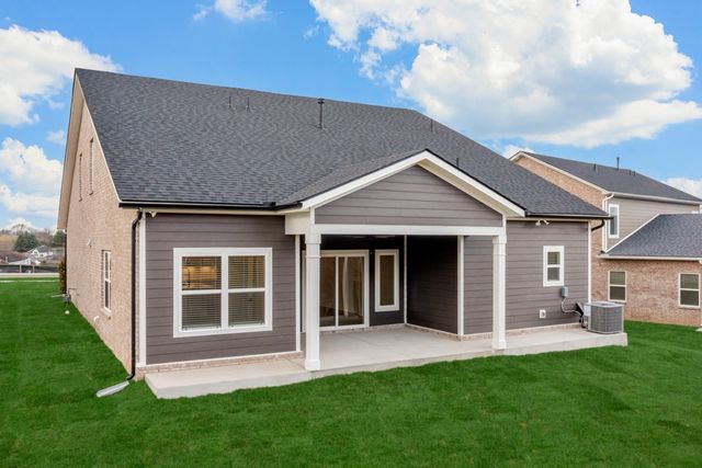 815 Hillock Trace, Lebanon, TN 37087