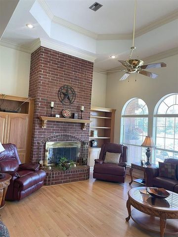 1655 Wooten Road, Beaumont, TX 77707