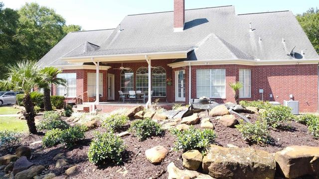 1655 Wooten Road, Beaumont, TX 77707