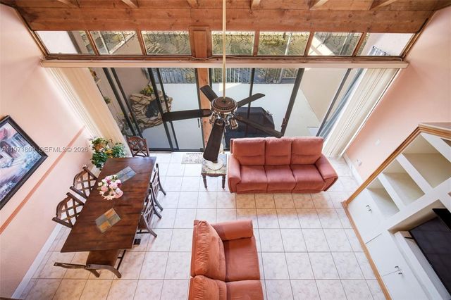 12399 NW 11th St, Pembroke Pines, FL 33026