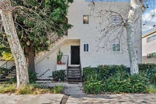 7439 Woodman Avenue 31, Van Nuys, CA 91405