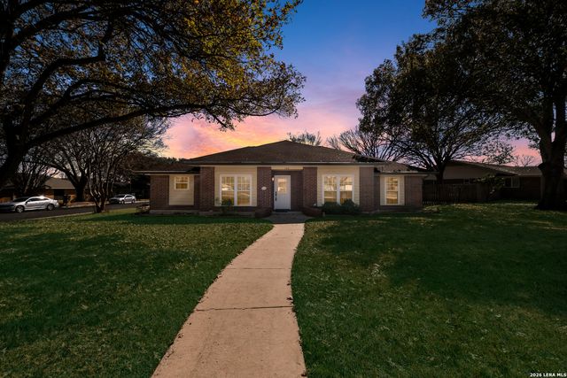 124 HENRY FORD DR, Schertz, TX 78154