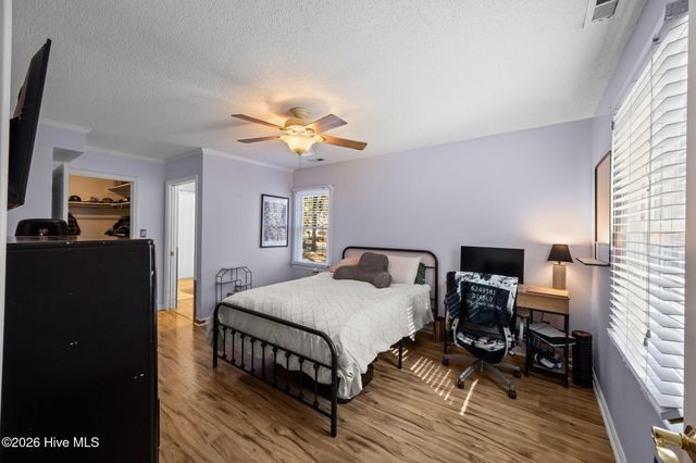 802 Black Swan Road, New Bern, NC 28560