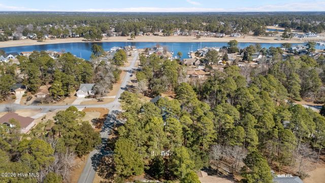 802 Black Swan Road, New Bern, NC 28560