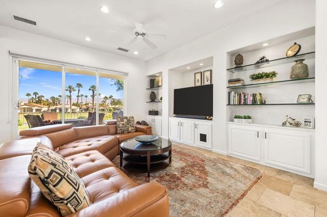 330 Gold Canyon Drive, Palm Desert, CA 92211