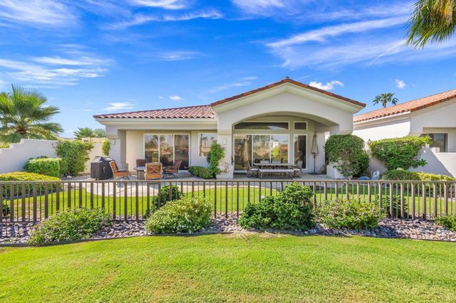 330 Gold Canyon Drive, Palm Desert, CA 92211
