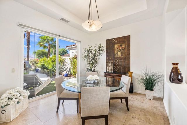 330 Gold Canyon Drive, Palm Desert, CA 92211