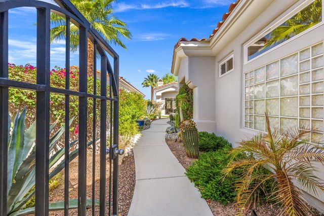 330 Gold Canyon Drive, Palm Desert, CA 92211