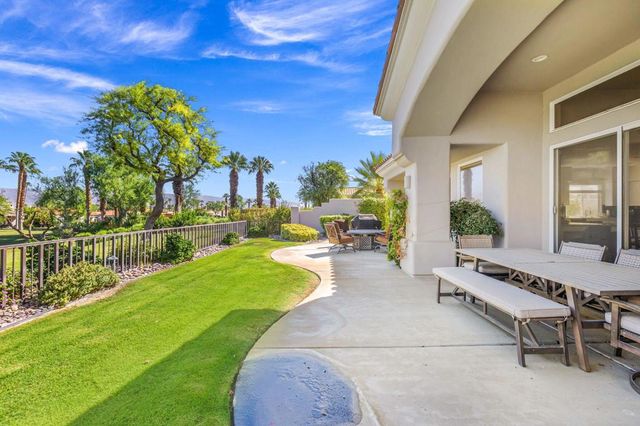 330 Gold Canyon Drive, Palm Desert, CA 92211