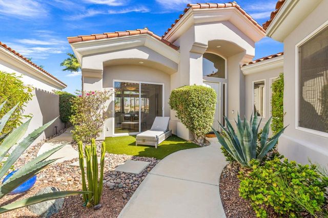 330 Gold Canyon Drive, Palm Desert, CA 92211