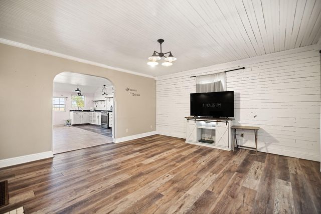 108 High Street, Owingsville, KY 40360