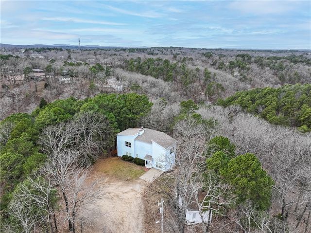 1 Drennon Drive, Eureka Springs, AR 72632