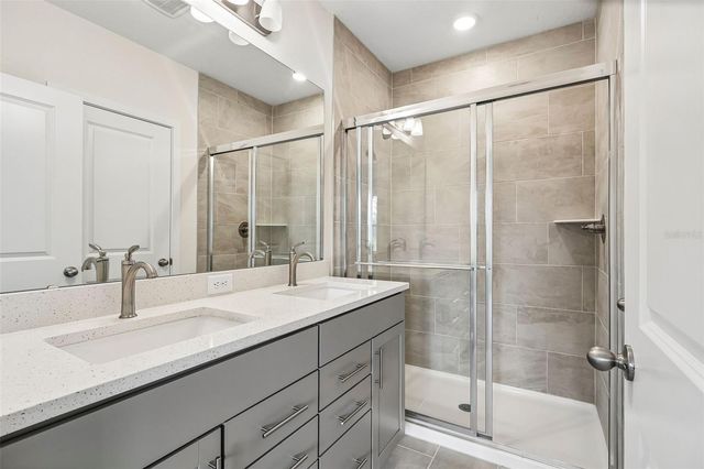 227 HUGO DRIVE, Haines City, FL 33844