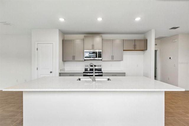 227 HUGO DRIVE, Haines City, FL 33844